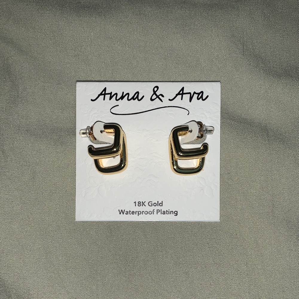 Anna & Ava 18K Gold Geometric Earrings